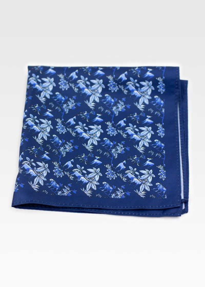 Quadretto da taschino con motivo floreale blu