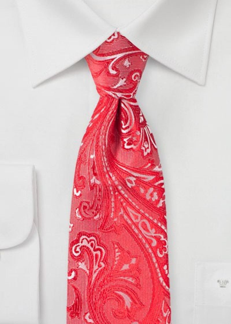 Cravatta elegante con motivo paisley rosso