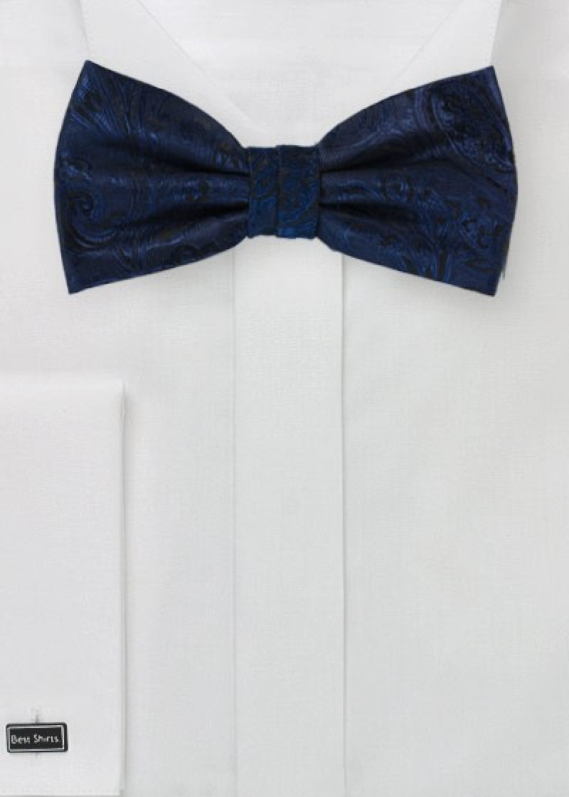 Papillon moderno con motivo Paisley blu notte