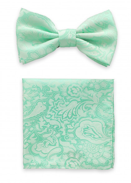Set di papillon aus dem gleichen Stoff und Farbe