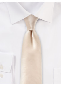 Cravatta in seta raffinata bianco antico