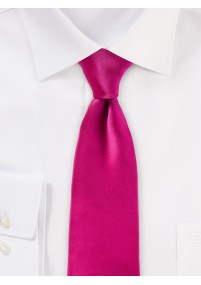 Cravatta da uomo in seta rosa scuro dalla...