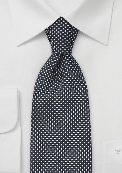 Cravatta extra lunga con design a griglia in nero