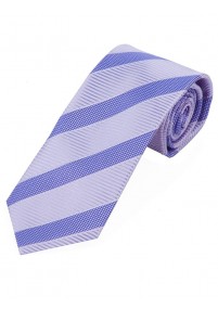 Cravatta lunga struttura a righe viola...