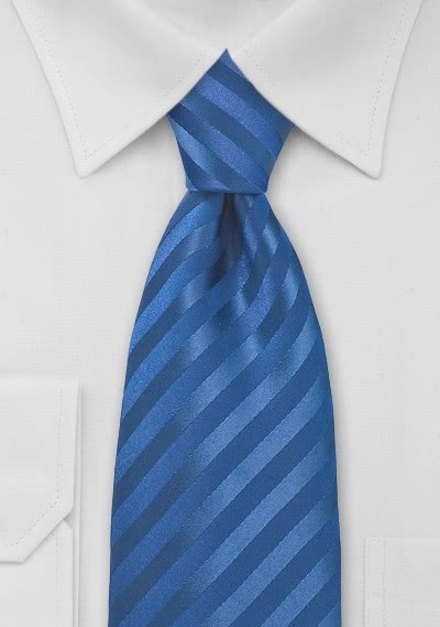 Cravatta Granada blu righe