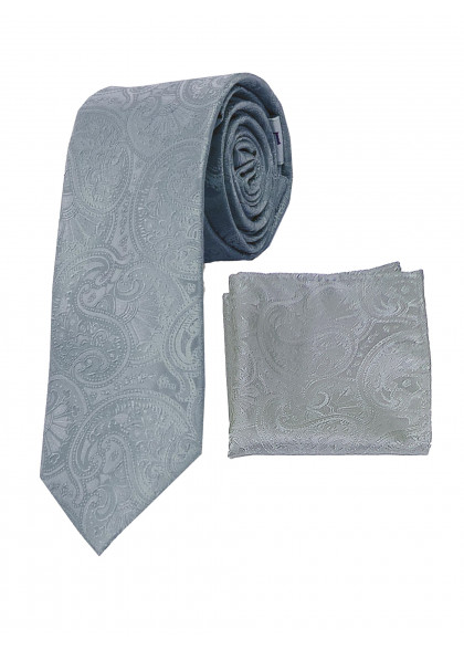 Set di cravatte aus dem gleichen Stoff und Farbe