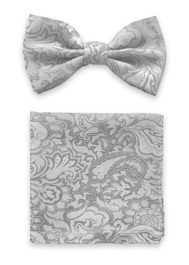 Papillon e scialle decorativo da uomo in grigio