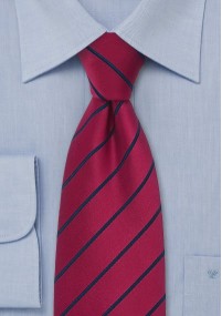 Cravatta rosso ciliegia righe blu