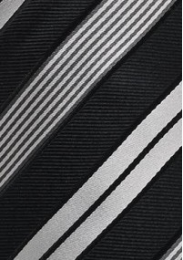 Stilsicher gestreifte XXL-Krawatte in Schwarz und Silber