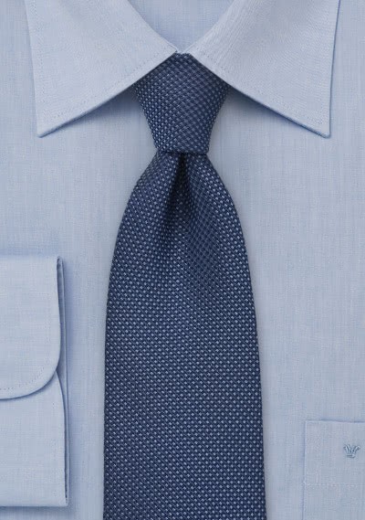 Cravatta blu marino