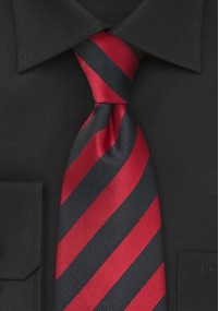 Cravatta XXL righe rosse nere