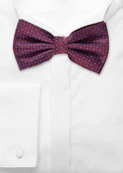 Papillion aus dem gleichen Stoff und Farbe