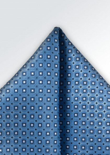 Fazzoletto aus dem gleichen Stoff und Farbe