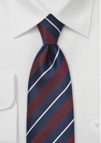 Cravatta righe blu marino bordeaux
