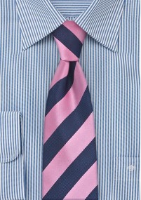 Cravatta stretta blu rosa righe