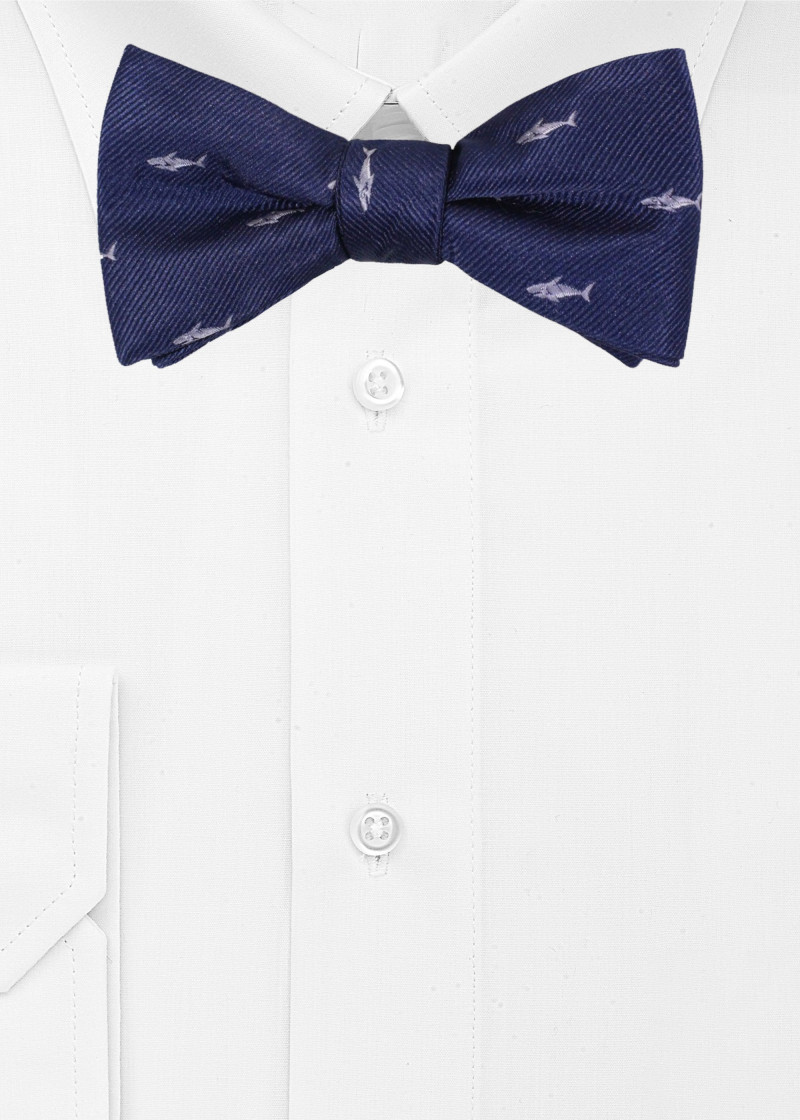 Papillon da uomo in stile squalo