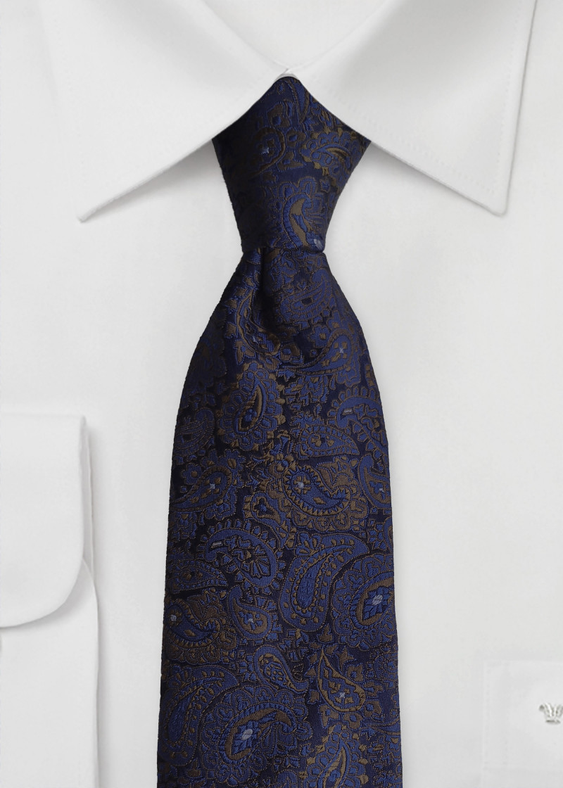 Cravatta con paisleys blu scuro
