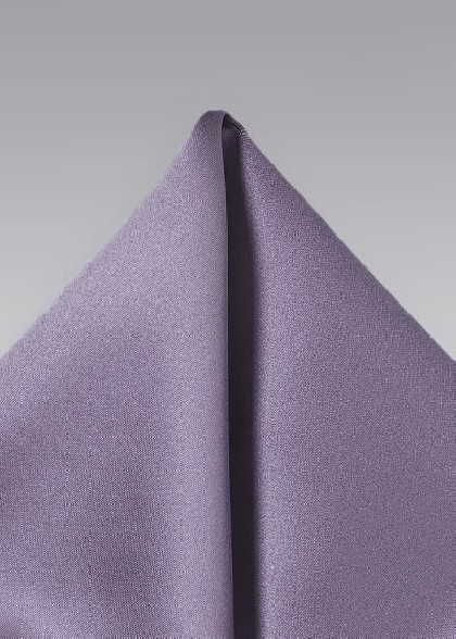 Fazzoletto aus dem gleichen Stoff und Farbe