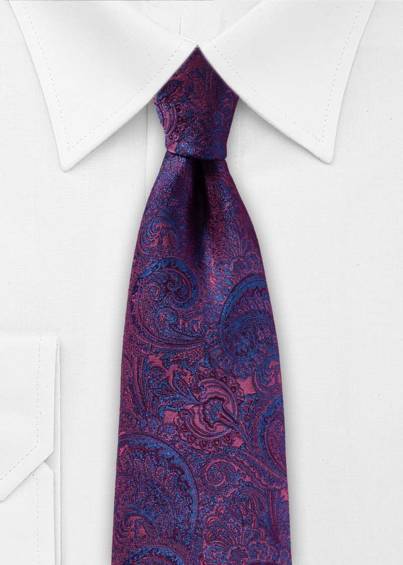 Cravatta in elegante viola con paisley blu reale