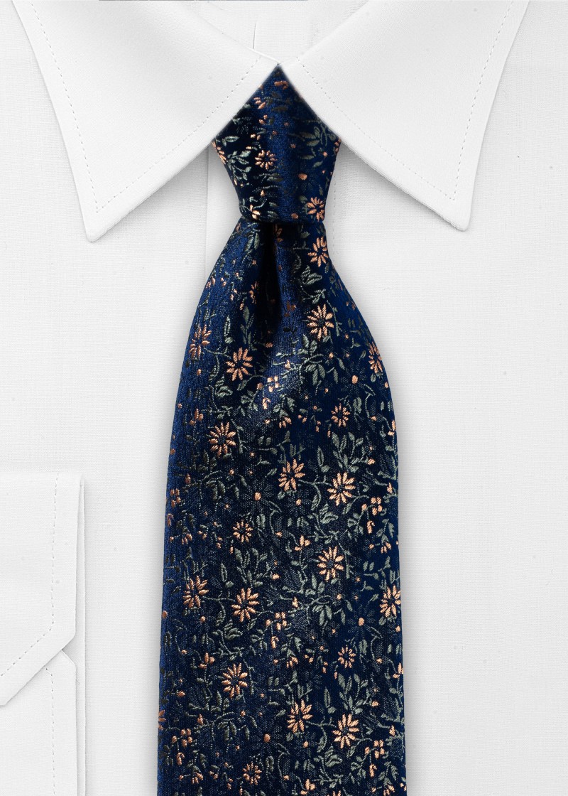 Cravatta in seta blu notte con motivo floreale