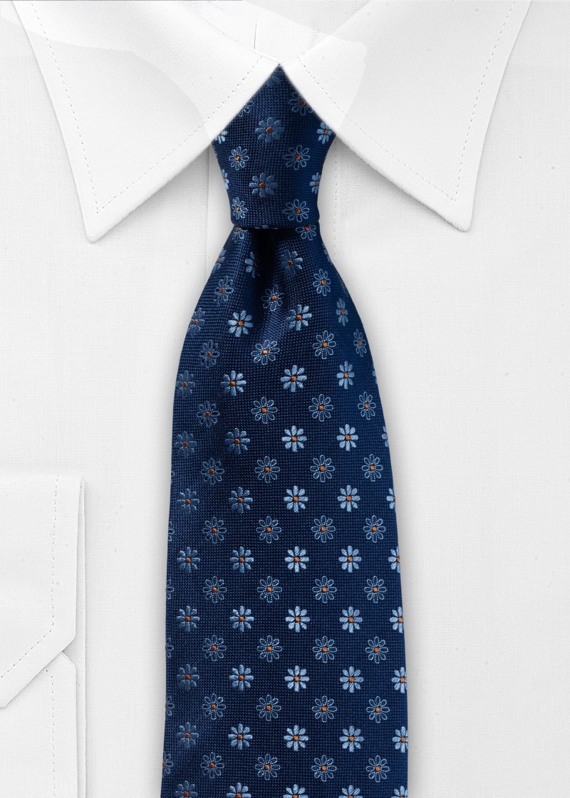 Cravatta blu scuro con motivo floreale in blu