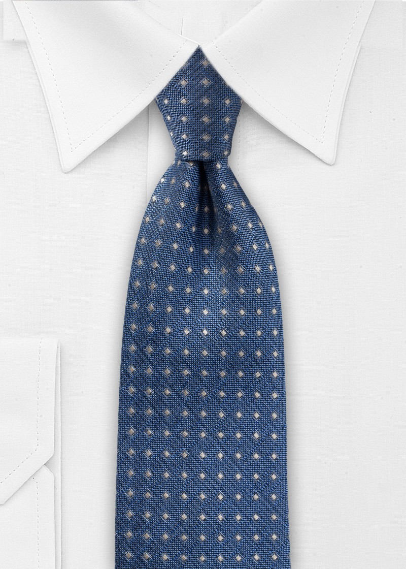 Cravatta in seta blu con scatola