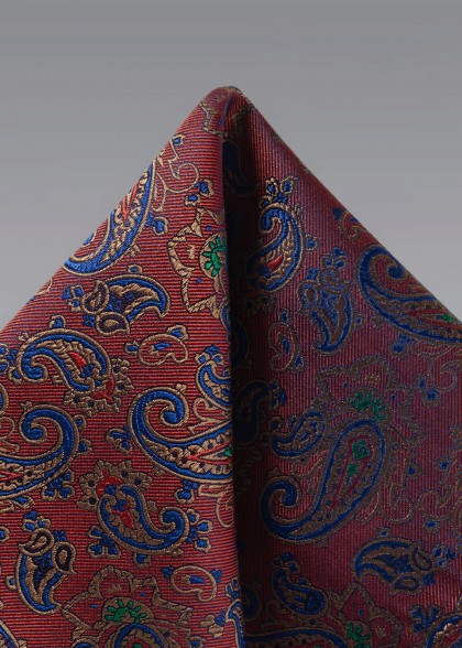 Fazzoletto aus dem gleichen Stoff und Farbe