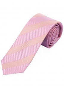 Cravatta linea liscia superficie rosé
