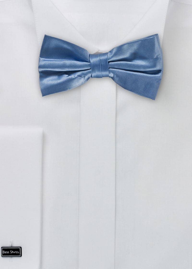 Papillon da uomo in seta tinta unita azzurro