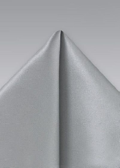 Fazzoletto aus dem gleichen Stoff und Farbe