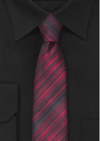 Cravatta con motivo a righe rosso nero