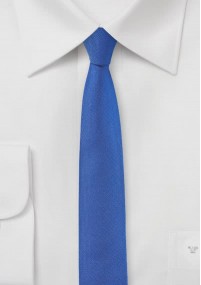 Cravatta sottilissima blu marino