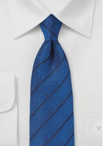 Cravatta da uomo a righe blu oltremare