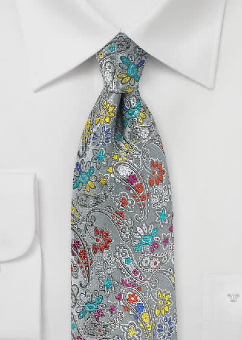 Cravatta design floreale grigio argento