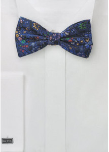 Herren-Schleife Blumenmuster ultramarinblau farbenfroh