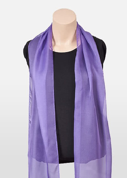 Sciarpa di chiffon aus dem gleichen Stoff und Farbe
