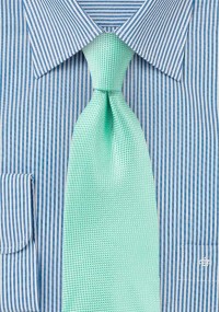 Cravatta fine strutturata verde menta