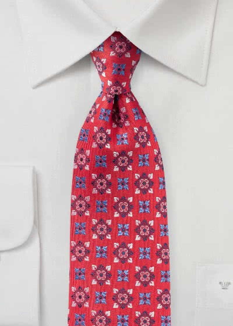 Cravatta con ornamenti floreali rossi
