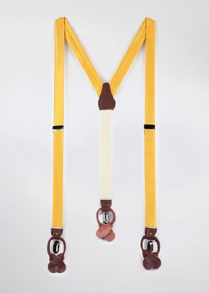 Bretelle in tessuto aus dem gleichen Stoff und Farbe